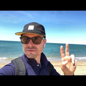 Meet your Posher, Thomas